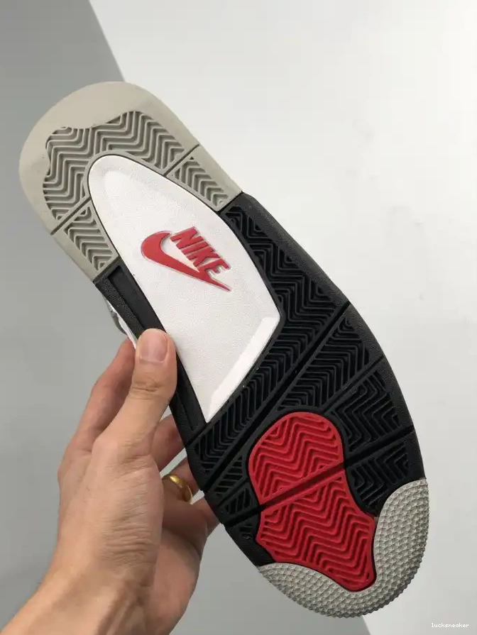 Reps LUCY (nike) Jordan OG Cement White 840606-192 4 Air 0516